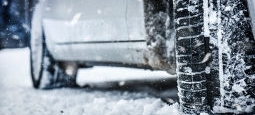 Comment protéger la carrosserie de sa voiture pour l’hiver ?